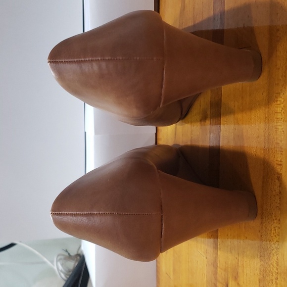 Forever. Taupe; Man Made Leather Wedges; Round Toe. Size 8. NIB - Picture 8 of 12